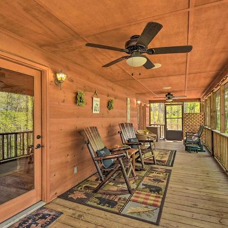 Cozy Hiawassee Cabin With Fire Pit And Mtn Views! Exteriör bild